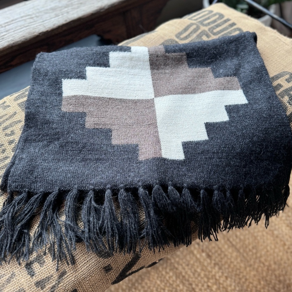 Alpaca wrap